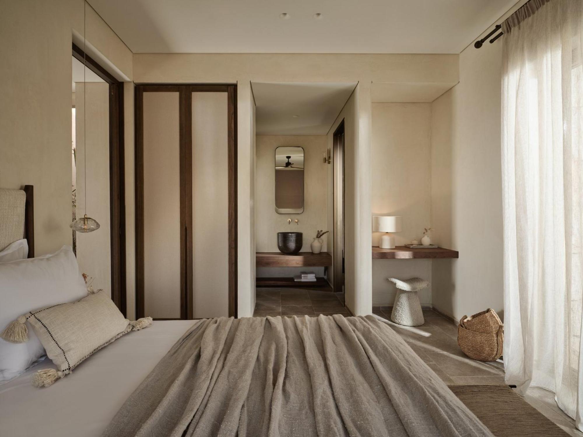 Pierros Hotel 5*